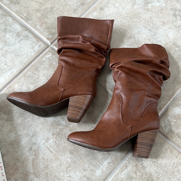 🆕💖ESPRIT💖 Oliana Boots - Picture 3 of 8